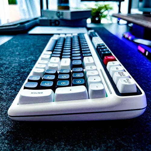 1st Player が Monet T98 を発表: 最新の 98 キー RGB ホットスワップ可能なメカニカル キーボード