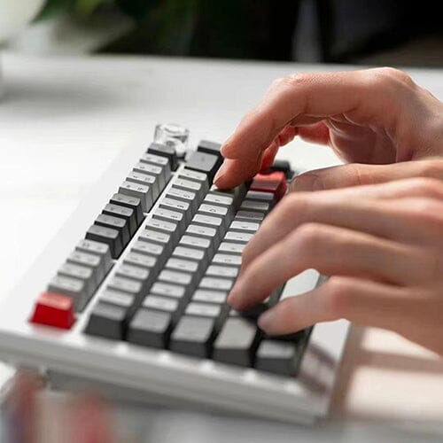 OnePlus x Keychron Announces Keyboard 81 Pro: Dual-Mode Wireless 81-Key Keyboard with Transparent Volume Knob